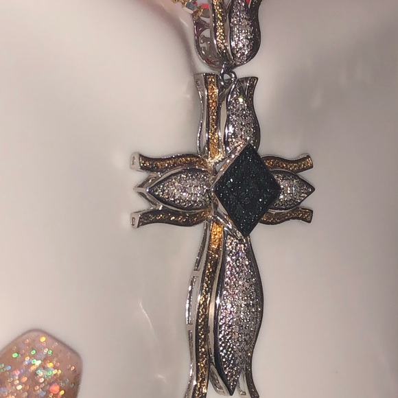 Real genuine diamond custom cross pendant NOT CZ NOT MOISSANITE Free Appraisal - Picture 9 of 10